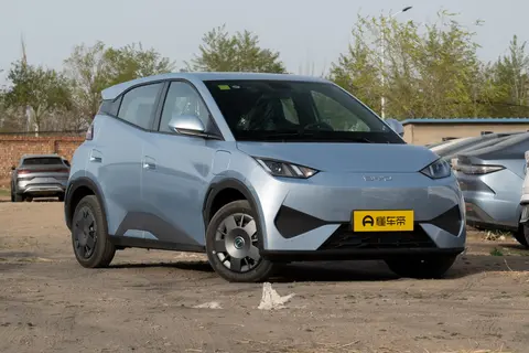 比亚迪海鸥智驾版纯电小车购车指南，哪款配置更适合你？