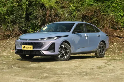 1-11月燃油轿车销量榜单曝光，合资霸榜，国产式微？