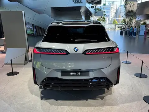 续航900公里,全新宝马iX3长轴距版北京车展首发